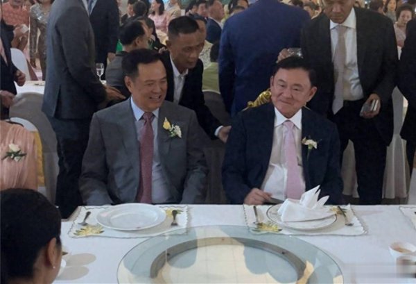 配资伐 泰国第一大党不竞选总理, 让他信和阿努廷争个头破血流, 坐收好处